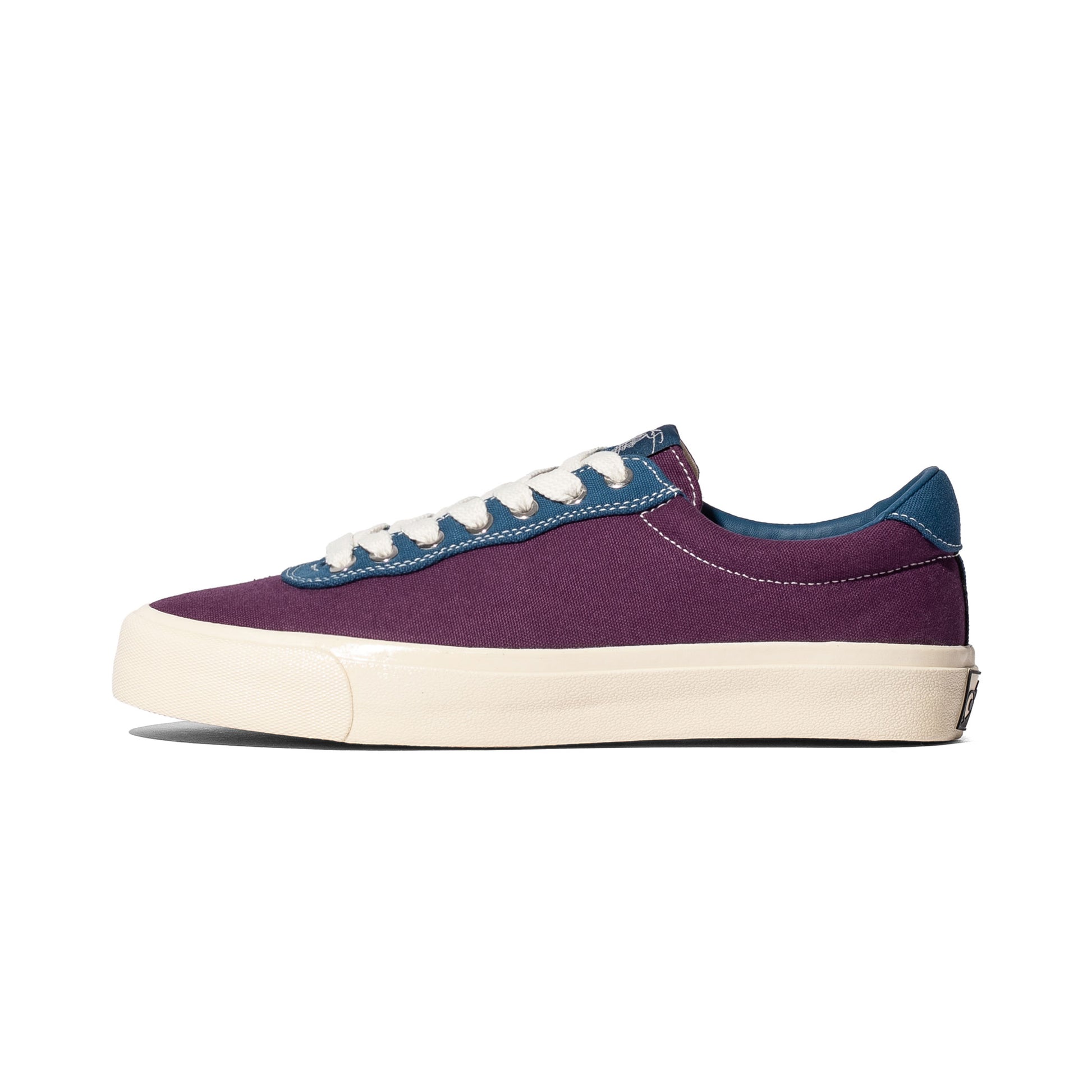 Plum / Dirty Blue / White