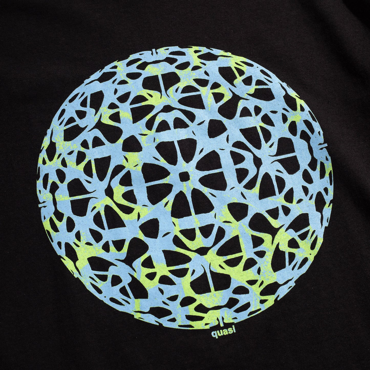 Globe T-Shirt