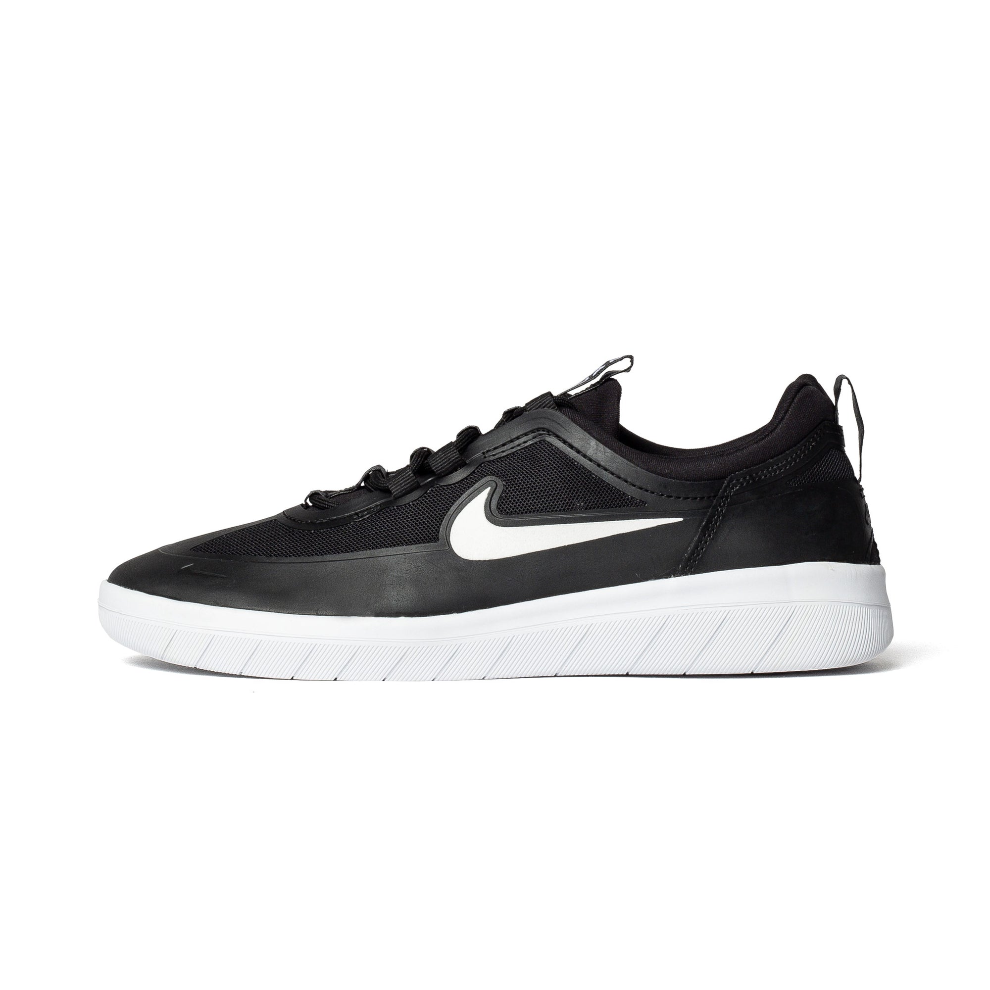 Nike SB Nyjah Free 2.0 Black White Black Beyond Skate